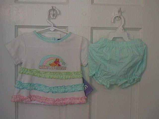 pooh-colormehappy-outfit.jpg