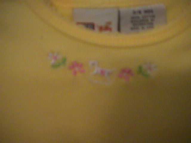 yellow-tee-closeup.jpg